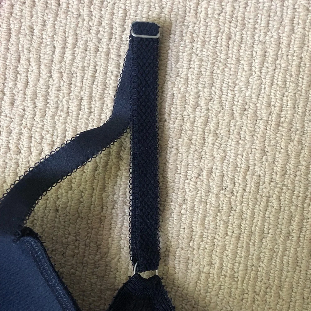 Set of 3 Bras- All 34D - Pink, Navy, and Black - Picture 10 of 16